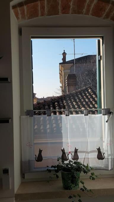 Sui Tetti Di Valeggio - Holiday Apartment ヴァレッジョ・スル・ミンチョ エクステリア 写真
