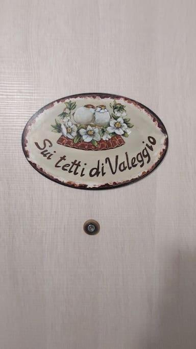 Sui Tetti Di Valeggio - Holiday Apartment ヴァレッジョ・スル・ミンチョ エクステリア 写真
